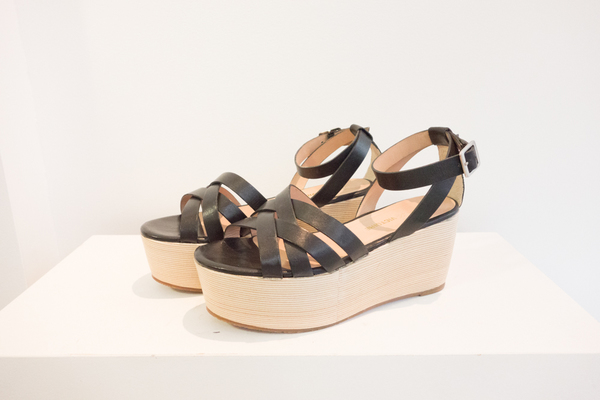 Pour la Victoire Noletta Wedges Pour la Victoire Noletta Wedges
