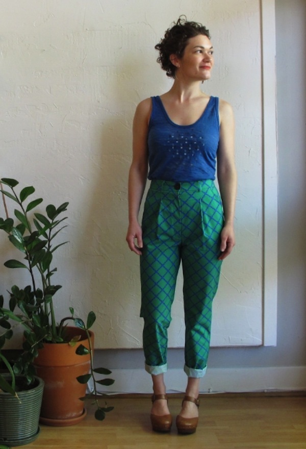Dusen Dusen Pleated Pants in trellis print Dusen Dusen Pleated Pants in trellis print