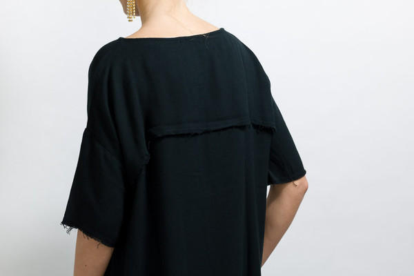 BLACK CRANE SQUARE TOP BLACK CRANE SQUARE TOP