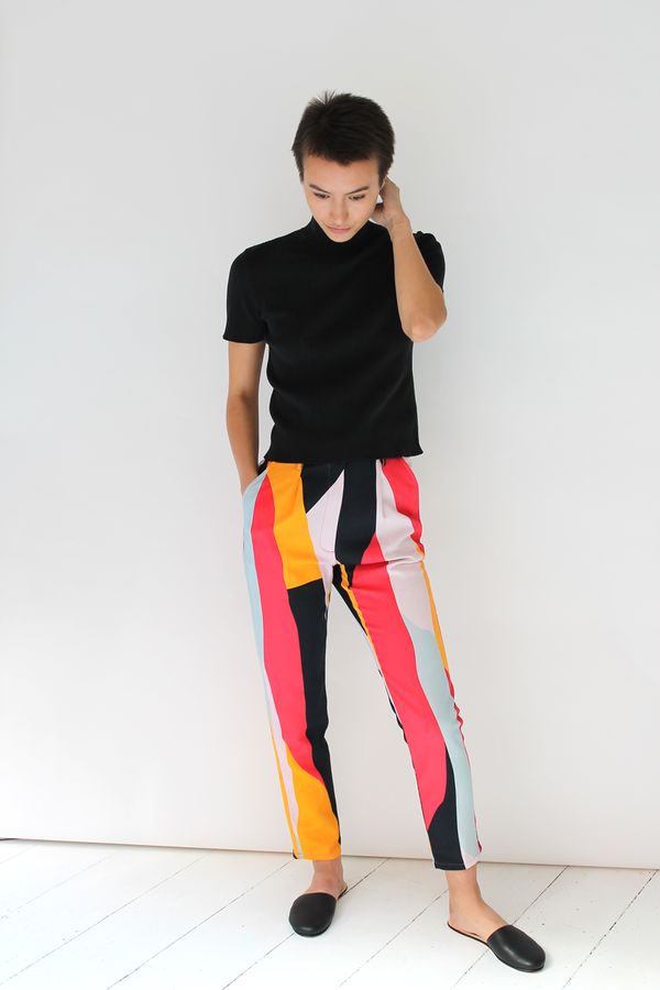Dusen Dusen pleated pants | swatch Dusen Dusen pleated pants | swatch