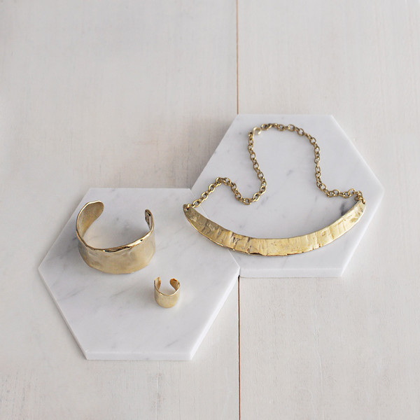 Odette New York LUNATE NECKLACE Odette New York LUNATE NECKLACE