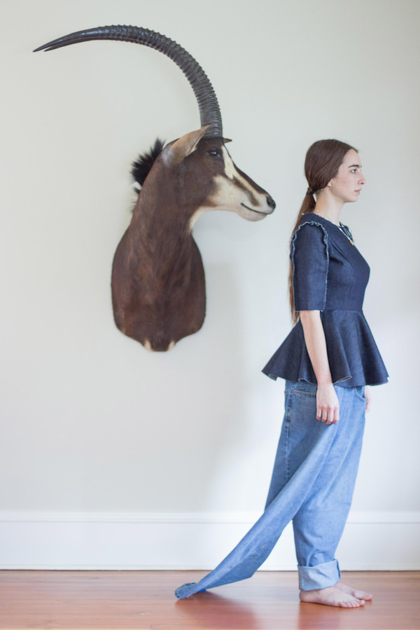 Alexa Stark Short-sleeve Denim Peplum Shirt Alexa Stark Short-sleeve Denim Peplum Shirt
