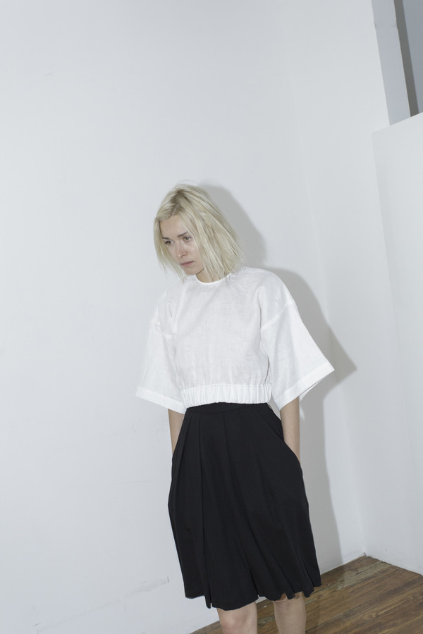 White Linen Box Top White Linen Box Top