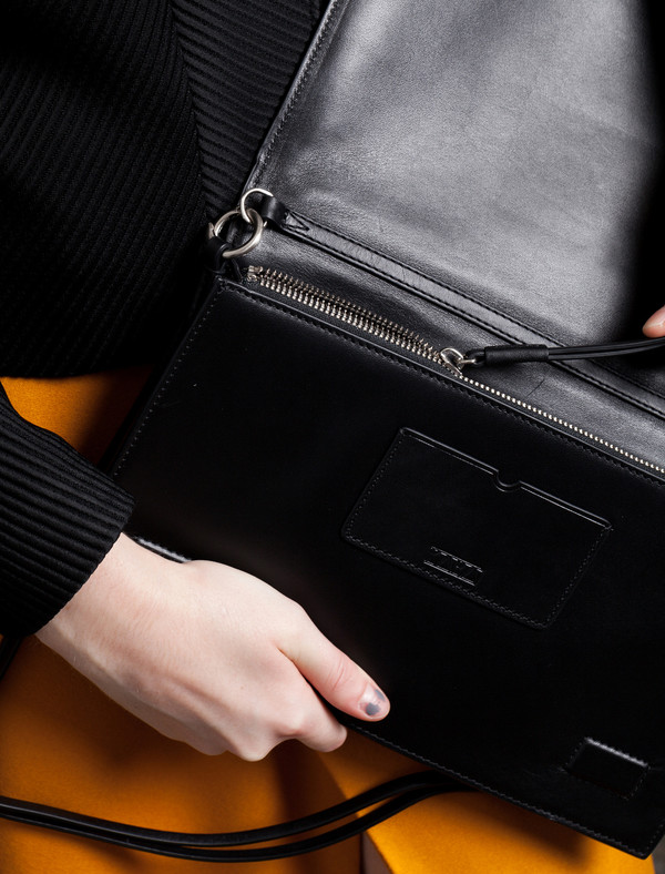 Kara SL 1 Bag Black Kara SL 1 Bag Black