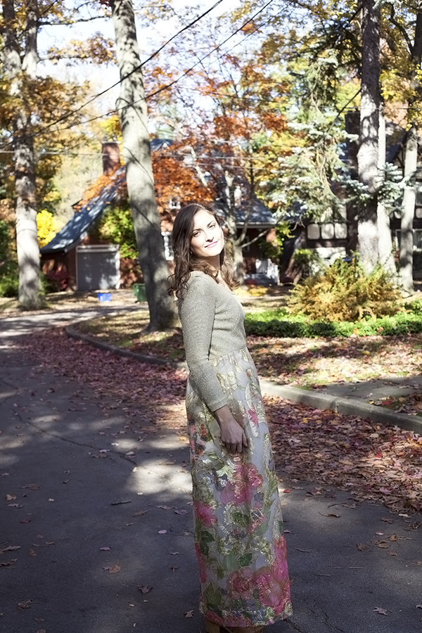 White Elephant Vintage 1970s Golden Maxi Dress White Elephant Vintage 1970s Golden Maxi Dress