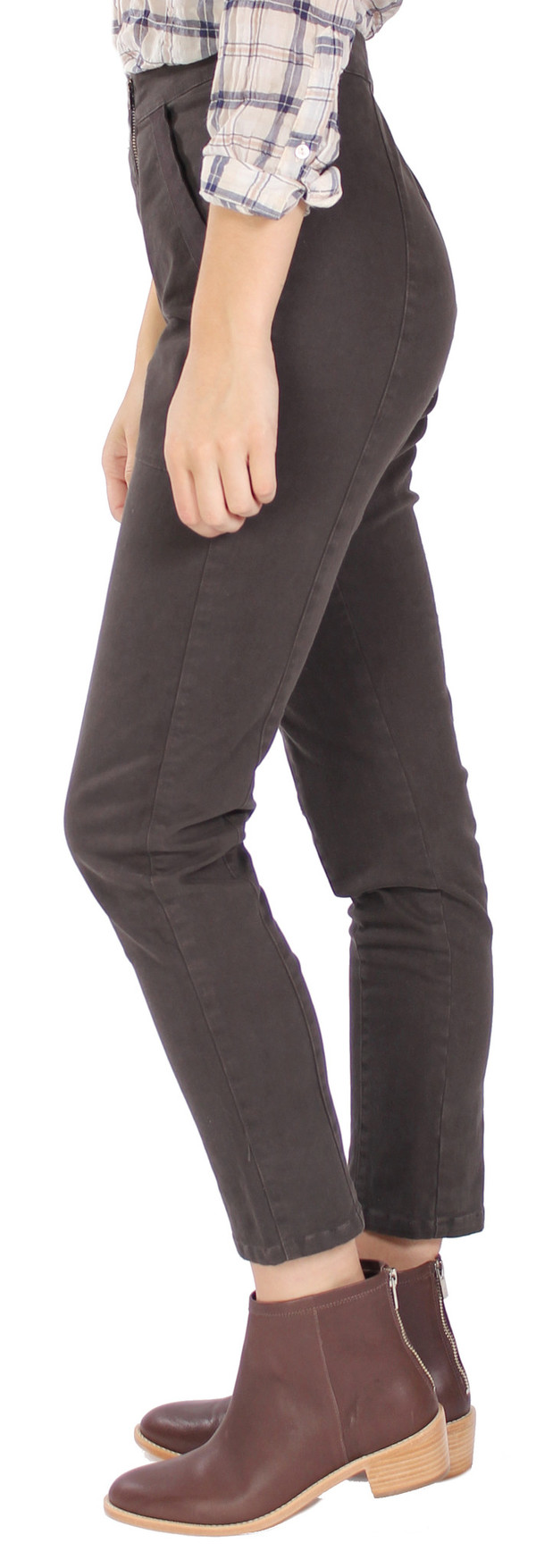 Dancehall Legging in Graphite Dancehall Legging in Graphite