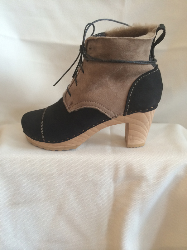 BRYR shearling clog BRYR shearling clog