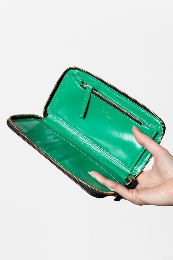 Clare V. Zip Wallet in Black Alligator Clare V. Zip Wallet in Black Alligator