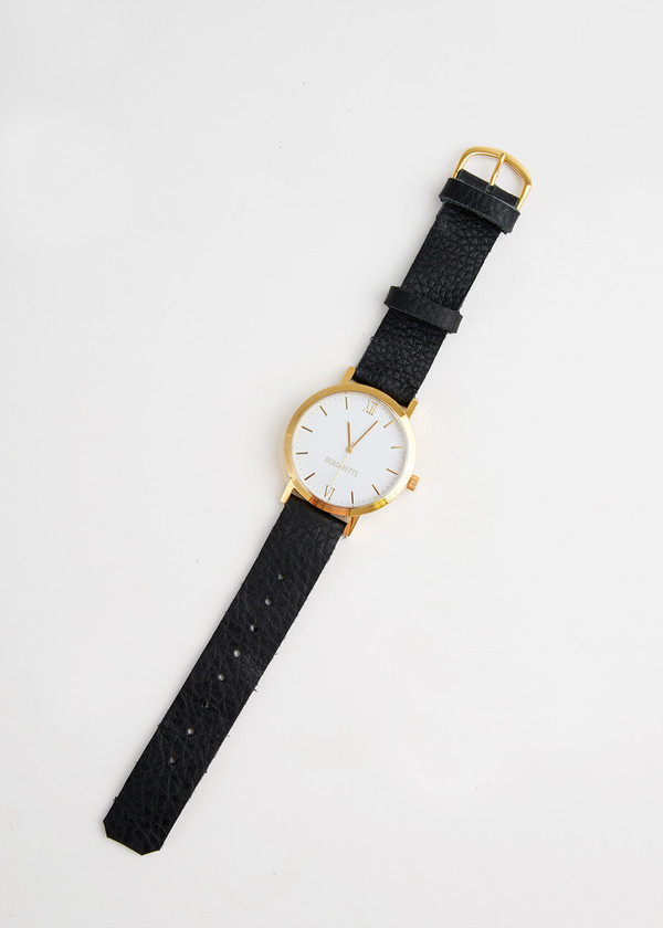 Berg + Betts Gold Round Watch in Black Berg + Betts Gold Round Watch in Black