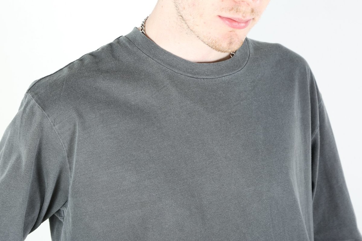 john elliott ls university tee