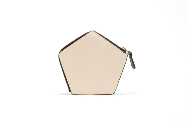 Nº22 Penta Wallet in Nude and Black Nº22 Penta Wallet in Nude and Black