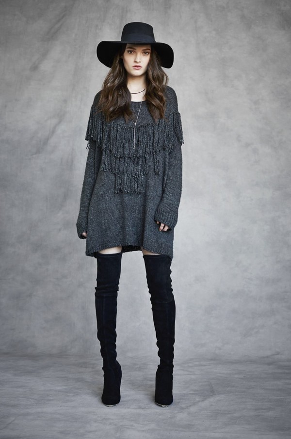Laura Siegel Knit Oversized Fringe Sweater Laura Siegel Knit Oversized Fringe Sweater