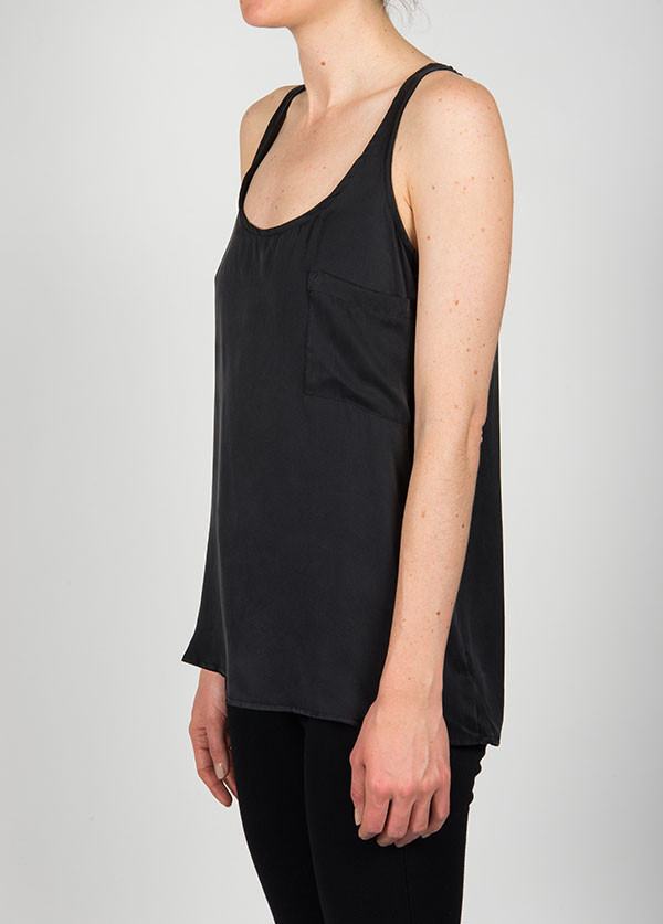 DOLAN - SLEEVELESS POCKET SCOOP DOLAN - SLEEVELESS POCKET SCOOP