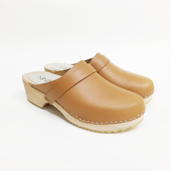 Nina Z Natural Mona Clog Nina Z Natural Mona Clog