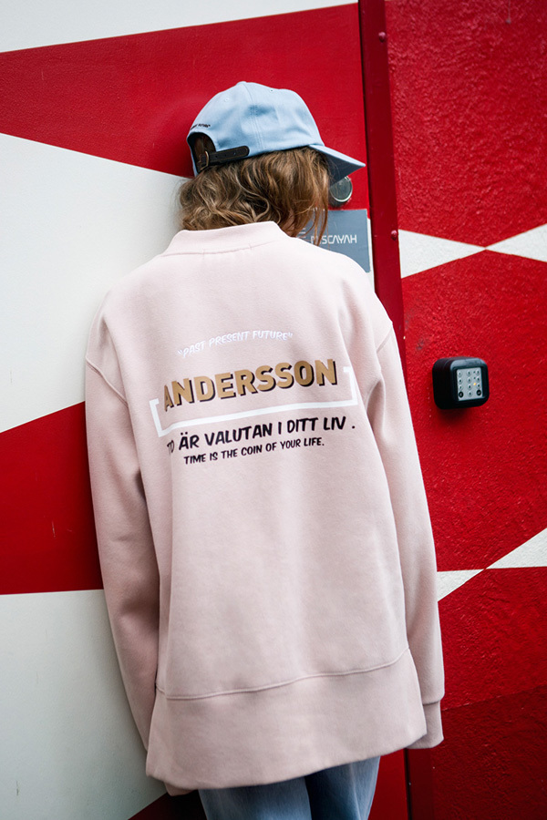 ANDERSSON BELL Unisex Time Sweatshirt- Pink ANDERSSON BELL Unisex Time Sweatshirt- Pink