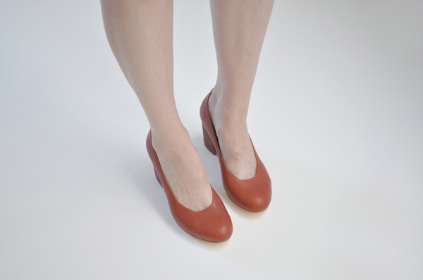 The Palatines Saturo geometric pump The Palatines Saturo geometric pump
