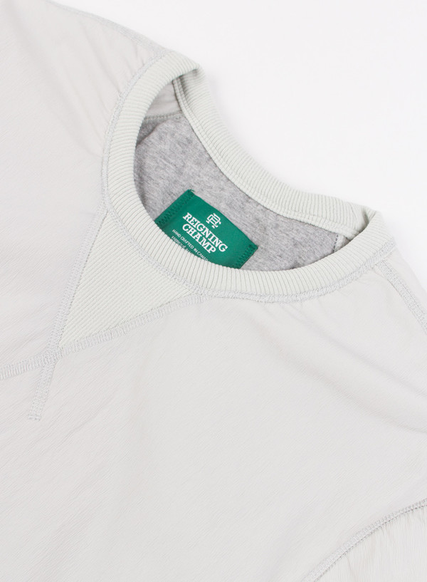 Men's Reigning Champ Alpha Insulated Nylon LS Crew / Fog Men's Reigning Champ Alpha Insulated Nylon LS Crew / Fog
