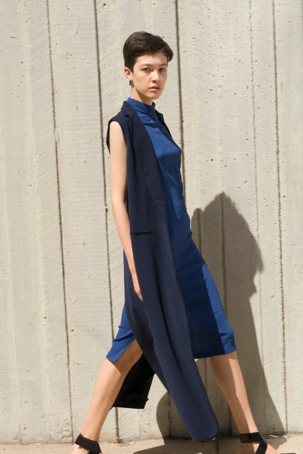 Nomia Long Caribiner Slit Back Vest Nomia Long Caribiner Slit Back Vest