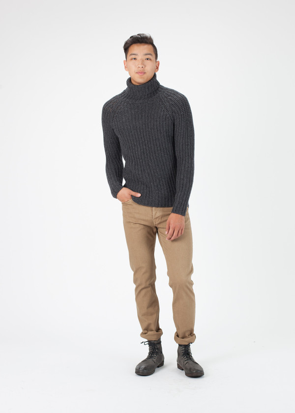 Men's Avant Toi Cable Knit Pullover Men's Avant Toi Cable Knit Pullover