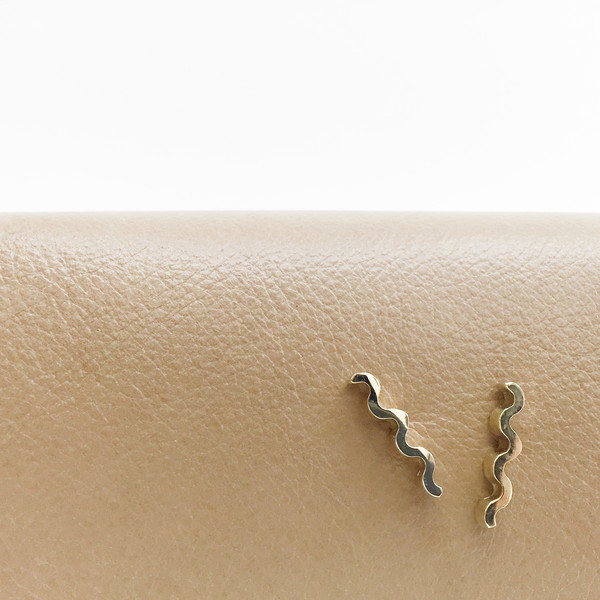Twenty Two Hours Wave Earrings - Brass Twenty Two Hours Wave Earrings - Brass