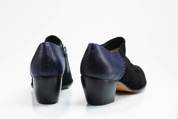 5yMedio Ignacia Black Booties 5yMedio Ignacia Black Booties