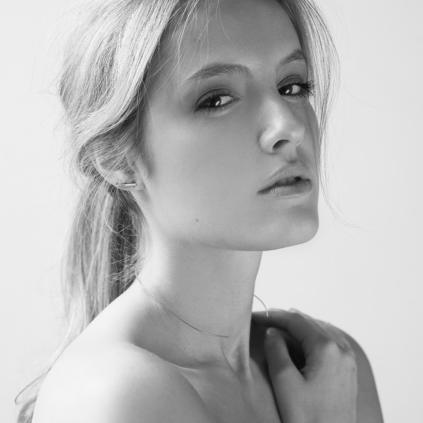 Tarin Thomas janey choker Tarin Thomas janey choker