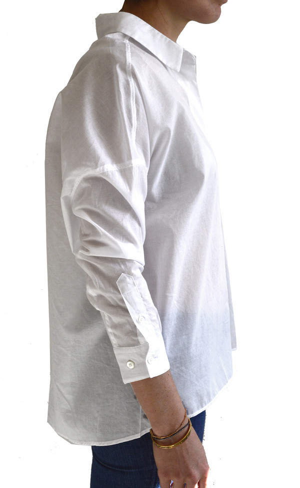 Demylee Pepper Oversized Body Button-Up Demylee Pepper Oversized Body Button-Up