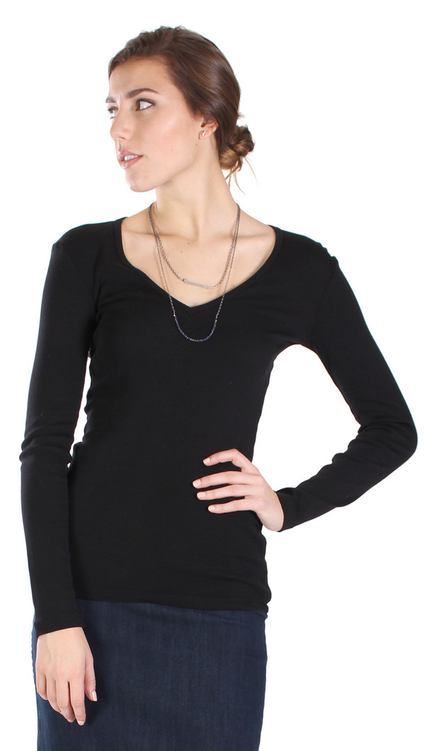 Prairie Underground Soft V Neck in Black Prairie Underground Soft V Neck in Black
