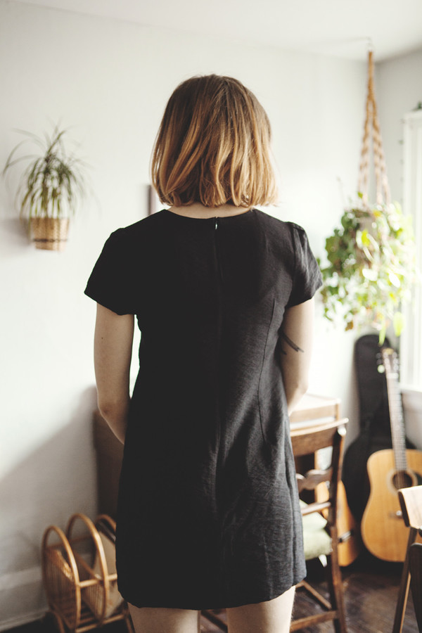 Birds of North America Weaver Dress (Black) Birds of North America Weaver Dress (Black)