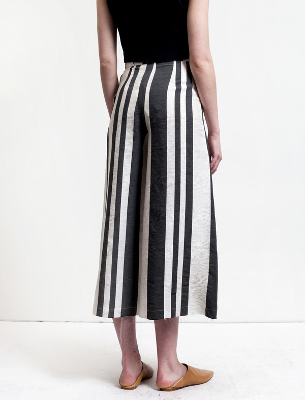 Etienne Deroeux Womens Donna Striped Wide Leg Trousers Etienne Deroeux Womens Donna Striped Wide Leg Trousers