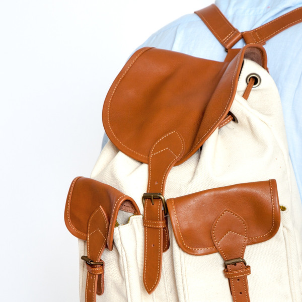 Field Backpack in Natural Canvas Field Backpack in Natural Canvas