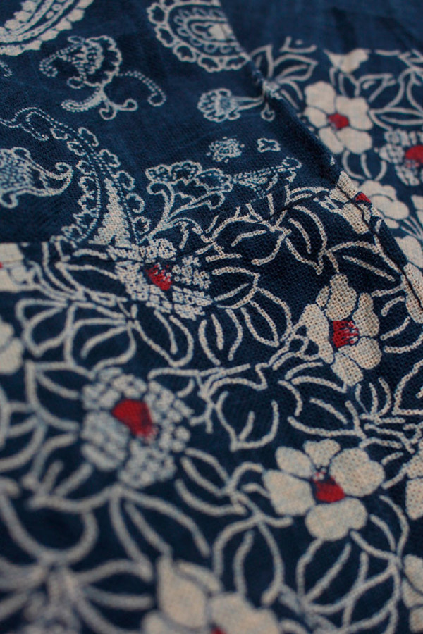 Kiriko Kiji Paisley Tsubaki Scarf Kiriko Kiji Paisley Tsubaki Scarf