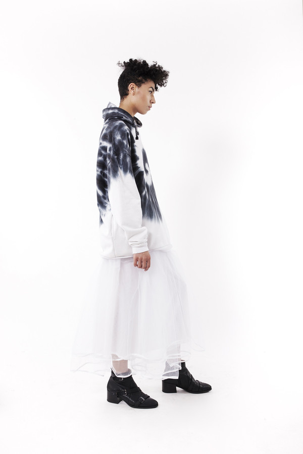 Ikumi Mesh Skirt Ikumi Mesh Skirt