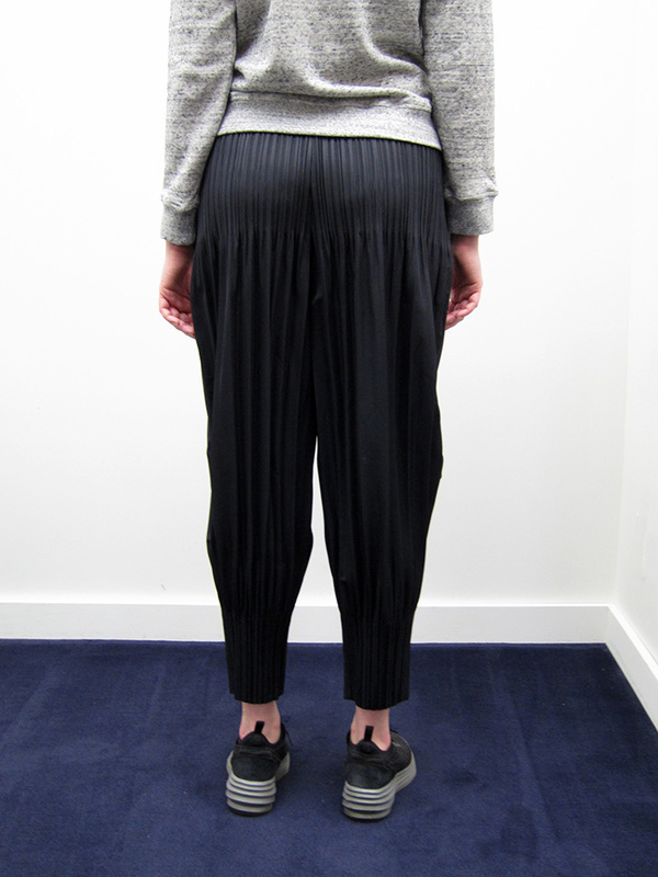 Issey Miyake Fluffy Pleat Pant Issey Miyake Fluffy Pleat Pant