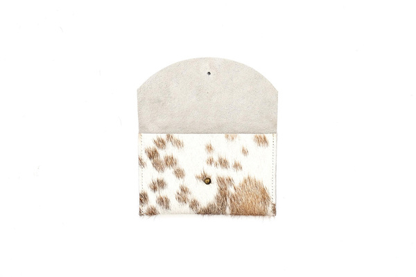 Primecut TAN SPOTTED PASSPORT CLUTCH Primecut TAN SPOTTED PASSPORT CLUTCH