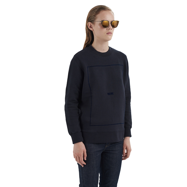 Wood Wood Willow Sweatshirt in Navy Wood Wood Willow Sweatshirt in Navy