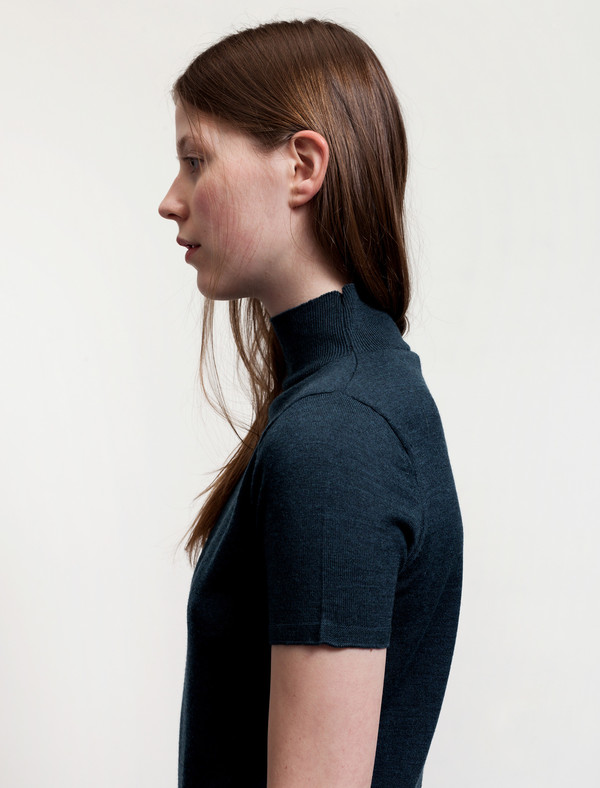 Sunspel Merino Short Sleeve Funnel Neck Sunspel Merino Short Sleeve Funnel Neck