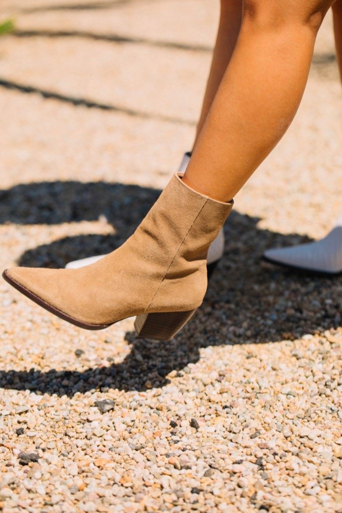 Matisse Suede Caty Boot - Taupe 