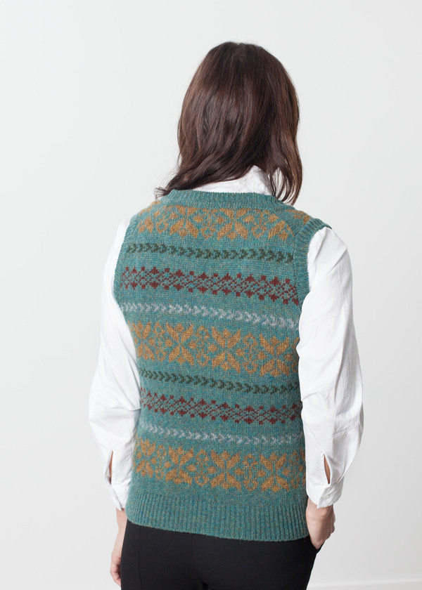 Nigel Cabourn Fair Isle Vest in Army Nigel Cabourn Fair Isle Vest in Army