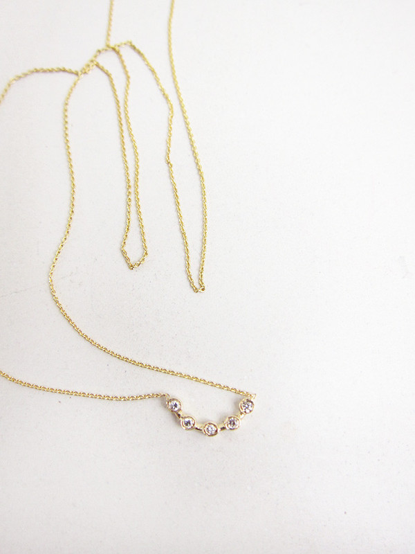 Quarry Cas Necklace, White Diamond Quarry Cas Necklace, White Diamond