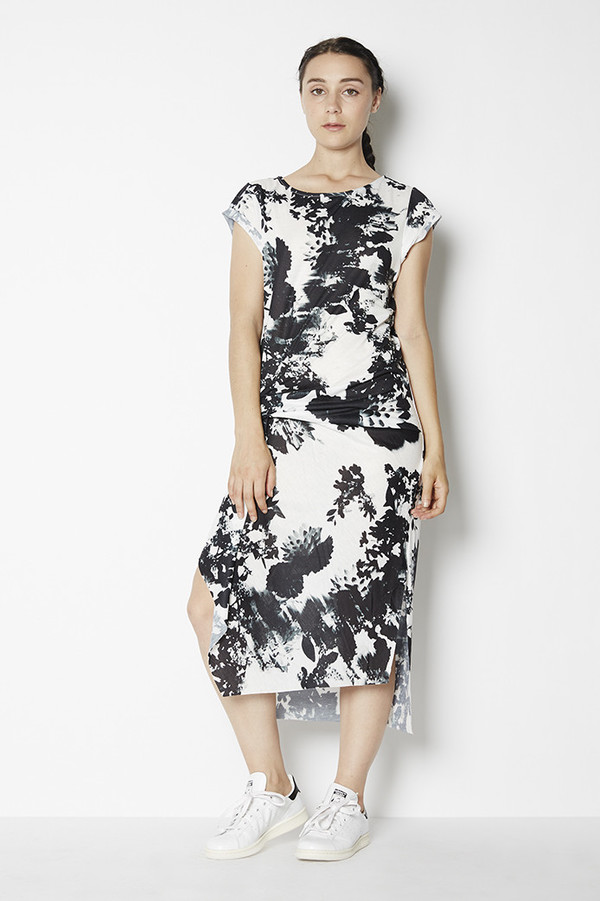 Minty Meets Munt Floral Draped Maxi Minty Meets Munt Floral Draped Maxi