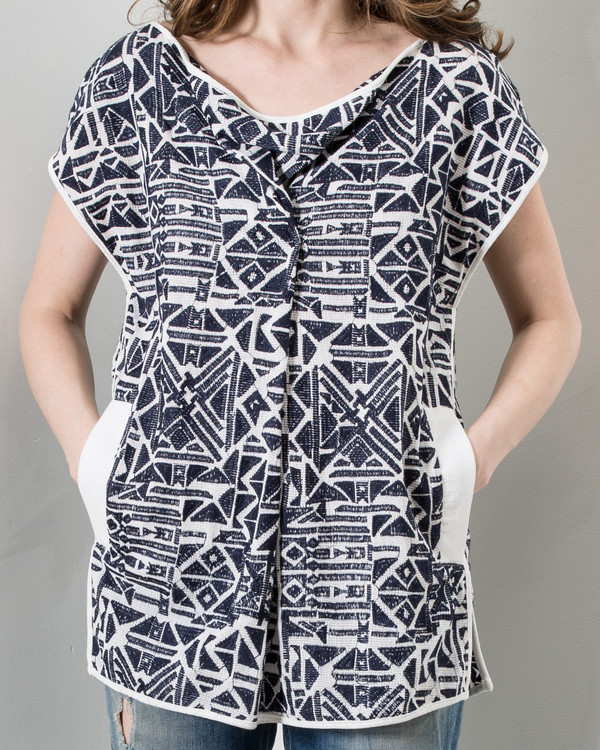 34N 118W Poncho Top 34N 118W Poncho Top