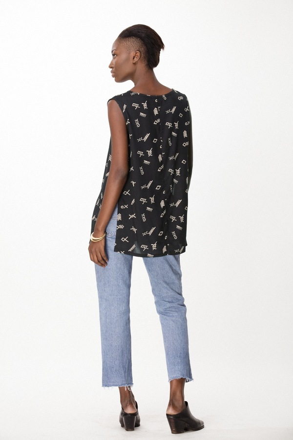 Osei-Duro Taifa Top in Black Jot Osei-Duro Taifa Top in Black Jot