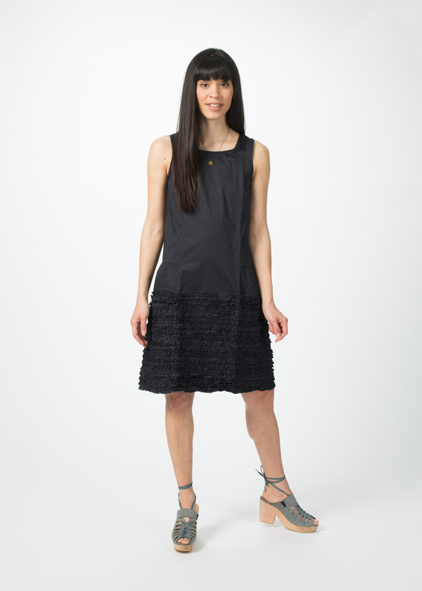 Dosa Simple Ruffle Dress Dosa Simple Ruffle Dress