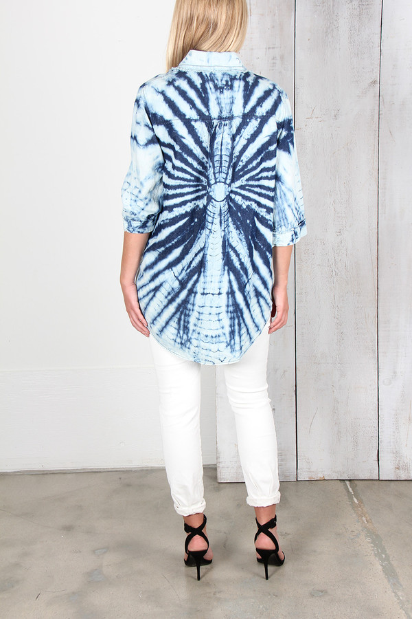 RAQUEL ALLEGRA INDIGO DENIM BUTTON-UP SHIRT RAQUEL ALLEGRA INDIGO DENIM BUTTON-UP SHIRT