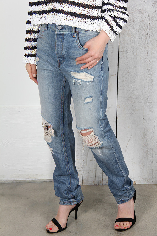 T By Alexander Wang WANG 003 DESTROYED BOY FIT DENIM T By Alexander Wang WANG 003 DESTROYED BOY FIT DENIM