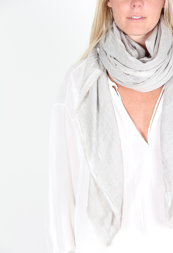 FALIERO SARTI ALADINO SCARF - LIGHT GREY FALIERO SARTI ALADINO SCARF - LIGHT GREY