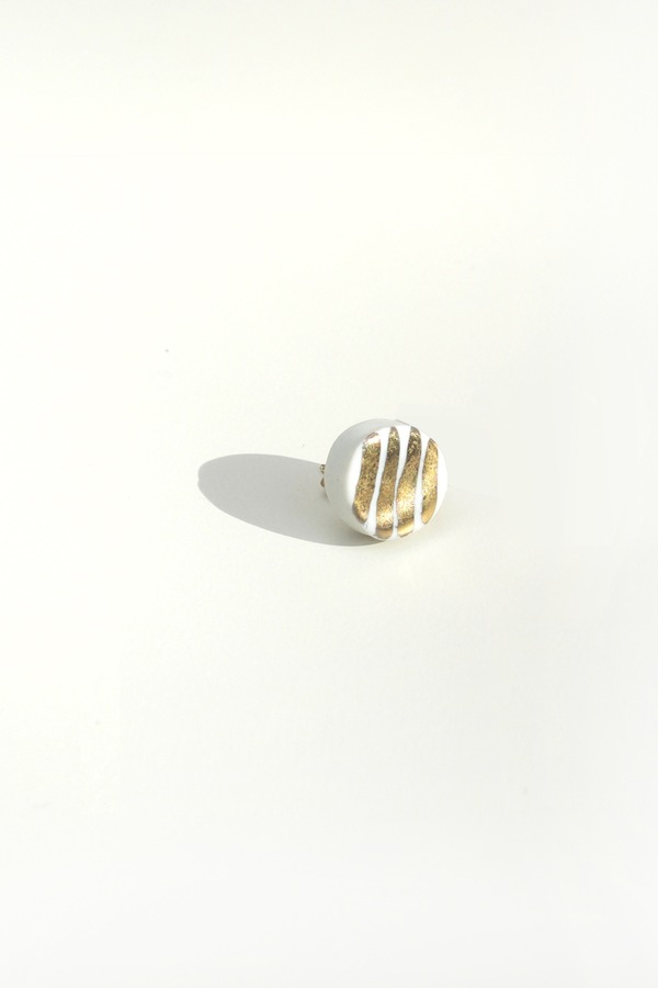 Jujumade 14K gold striped circle earring Jujumade 14K gold striped circle earring