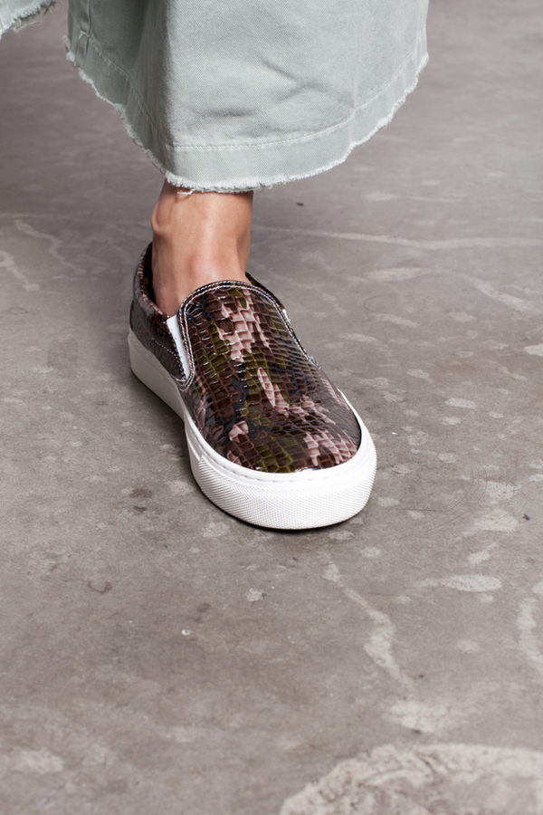 Won Hundred Willow Sneaker Won Hundred Willow Sneaker