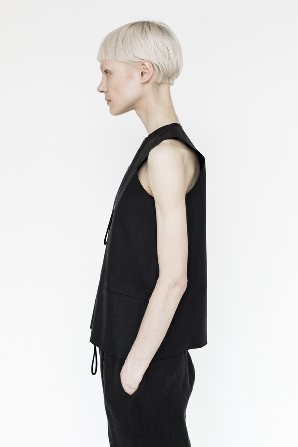 CF. Goldman Linen Bonded Top - Black CF. Goldman Linen Bonded Top - Black